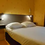 Le Royalty Hotel 2*