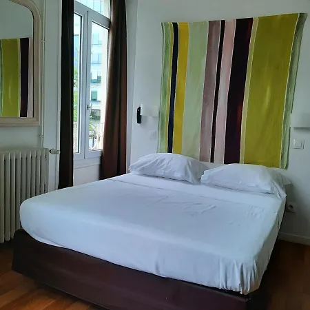 Le Royalty Hotell 2*