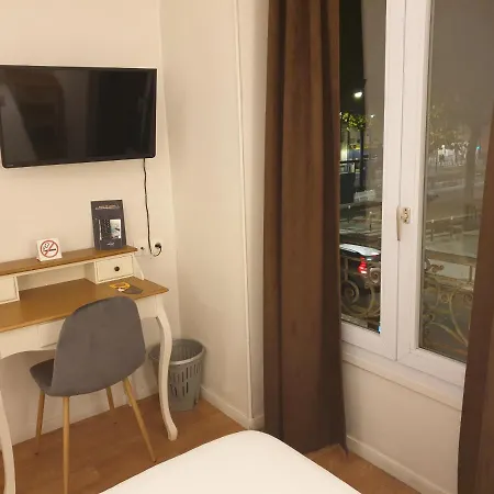 Le Royalty Ανζέρ