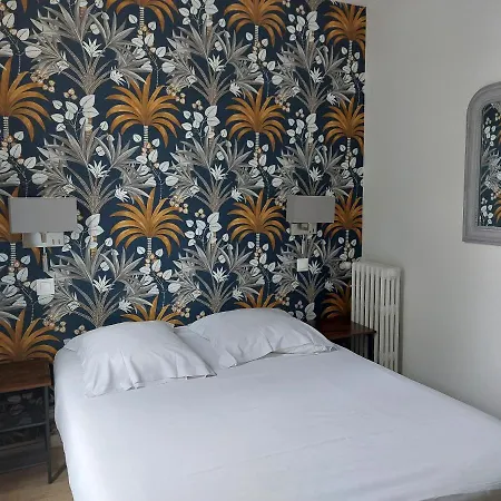 Hotell Le Royalty 2*