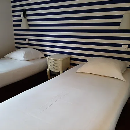 Hotell Le Royalty 2*
