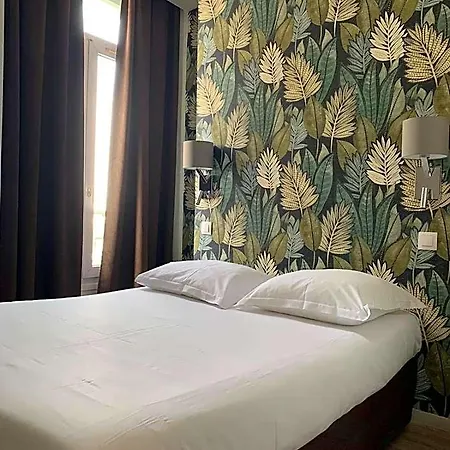 Le Royalty Hotel