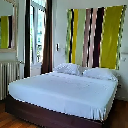 Le Royalty Hotel