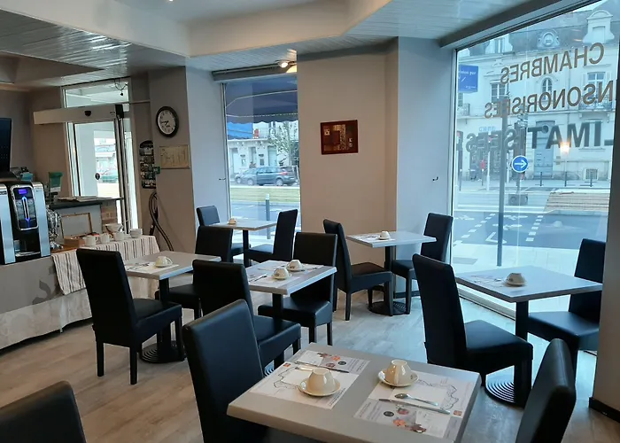 Le Royalty 2* أنجير